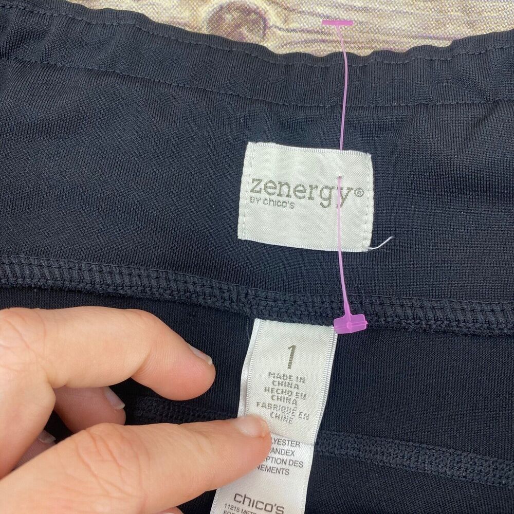 Chico's Zenergy Women's Blocked Full Length Active Leggings Sz 1/M/8 Black White - Picture 5 of 8